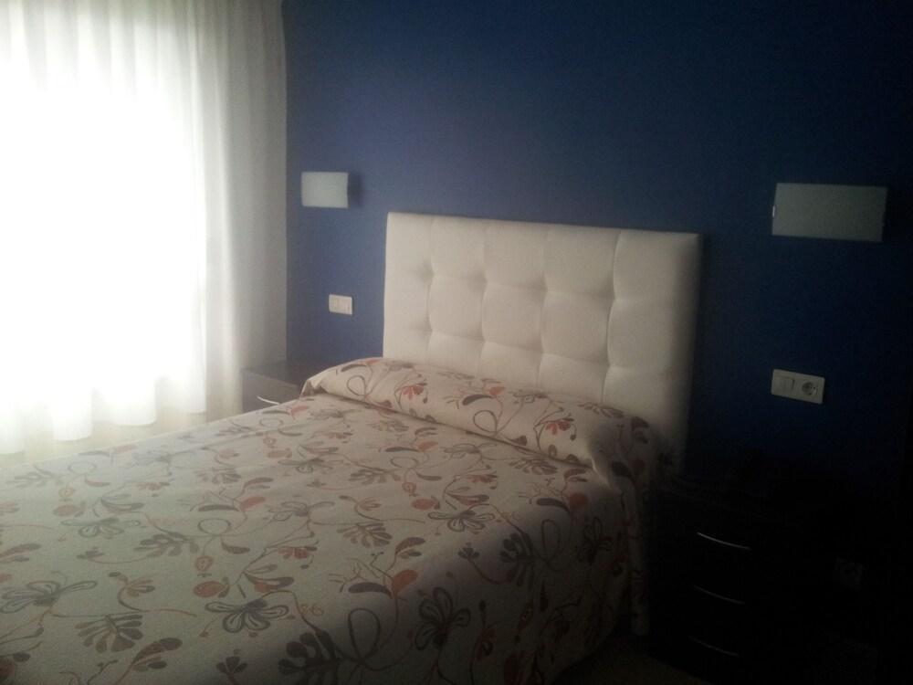 Hotel Artxanda Bilbao, Parking Gratuito En El Exterior Junto Al Hotel (Adults Only) Eksteriør bilde