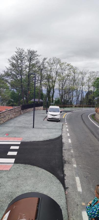 Hotel Artxanda Bilbao, Parking Gratuito En El Exterior Junto Al Hotel (Adults Only) Eksteriør bilde